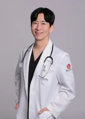 좋은날피부과의원 — 업체가 네이버 플레이스에 올린 사진 3