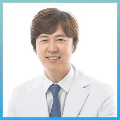 이현재피부과의원 — 업체가 네이버 플레이스에 올린 사진 1