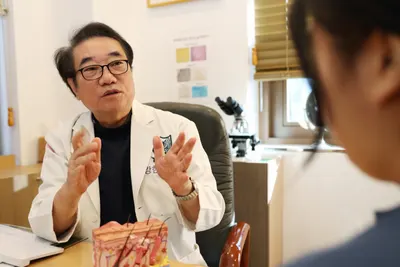 강한피부과의원 — 업체가 네이버 플레이스에 올린 사진 1