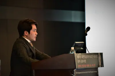 홍피부과의원 — 업체가 네이버 플레이스에 올린 사진 3