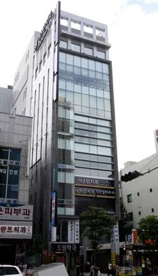 덕천필피부과의원 — 업체가 네이버 플레이스에 올린 사진 2