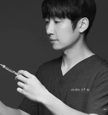 스토리피부과의원 — 업체가 네이버 플레이스에 올린 사진 3