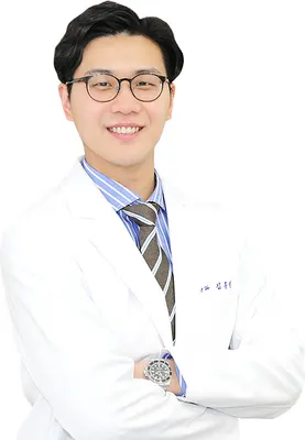 리멤버피부과의원 — 업체가 네이버 플레이스에 올린 사진 2
