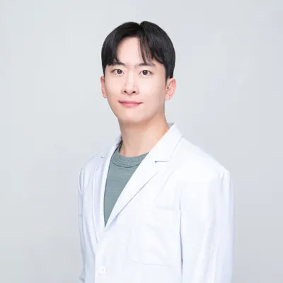 르네의원 — 업체가 네이버 플레이스에 올린 사진 3