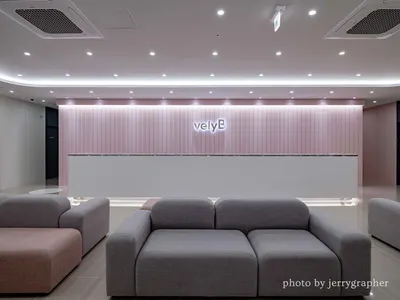 블리비의원 — 업체가 네이버 플레이스에 올린 사진 2