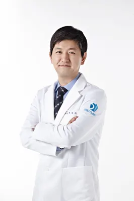 제오피부과의원 — 업체가 네이버 플레이스에 올린 사진 2